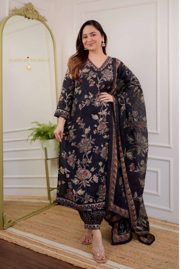 Flawless Florals ? Printex Embroidered Cotton Dress for Daily Style (M) - Image 6