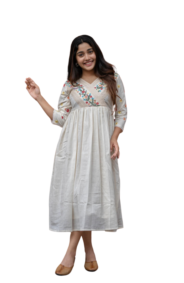 Artfully Adorned ? Women's XXL Dress in Cotton with Floral Embroidery(M)