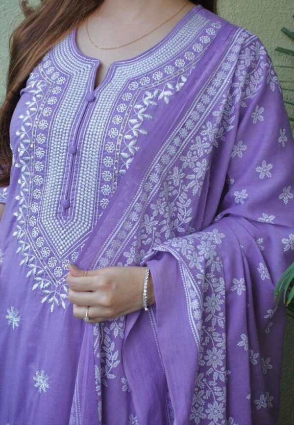 Soft & Stylish ? Floral Embroidered Cotton Printex Dress (M) - Image 5